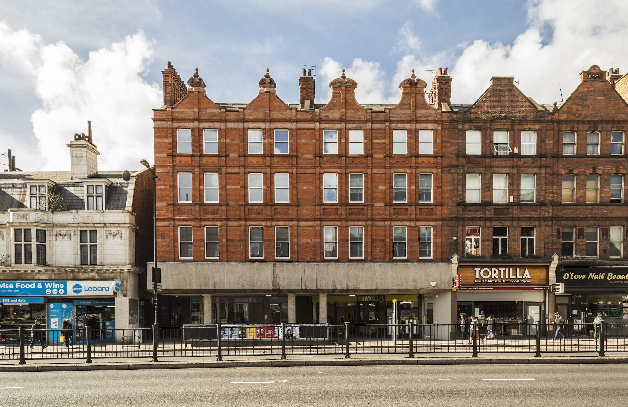 Smart Stay Swiss Cottage London Exterior photo